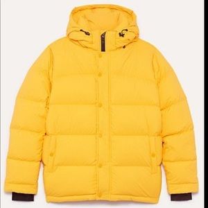 Aritzia TNA Super Puff - Sun Valley